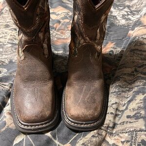 Boys Rocky Realtree camo boots 11M